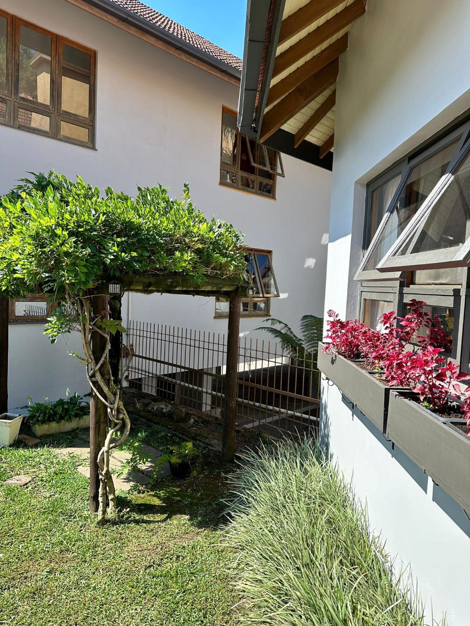 Pousada Villa Verde カネラ エクステリア 写真