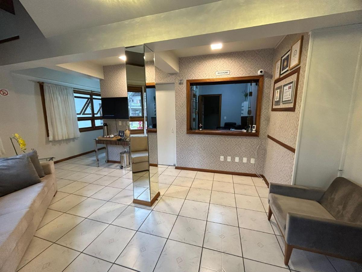 Pousada Villa Verde カネラ エクステリア 写真