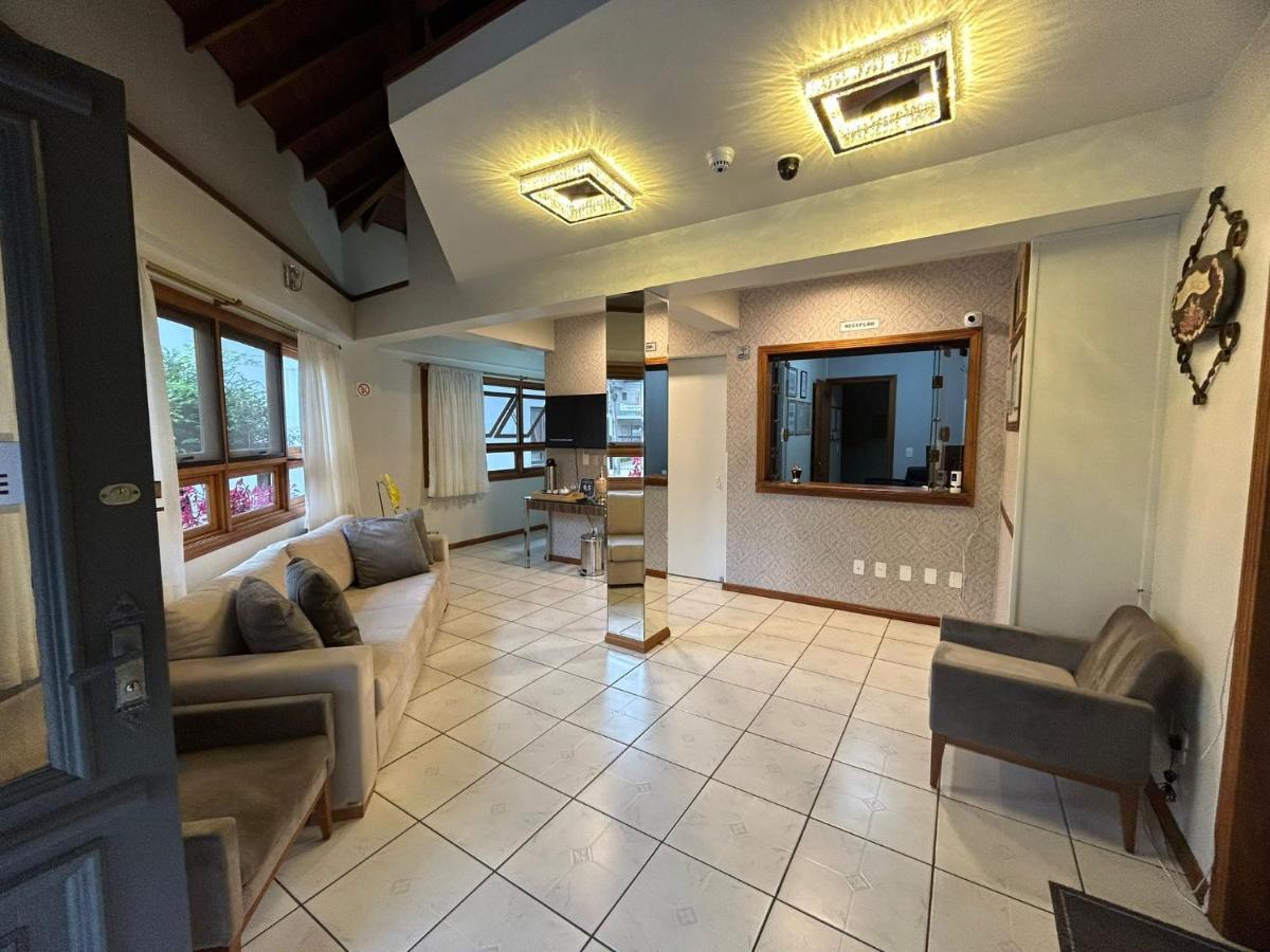 Pousada Villa Verde カネラ エクステリア 写真